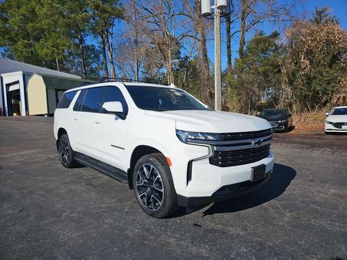2022 Chevrolet Suburban RST