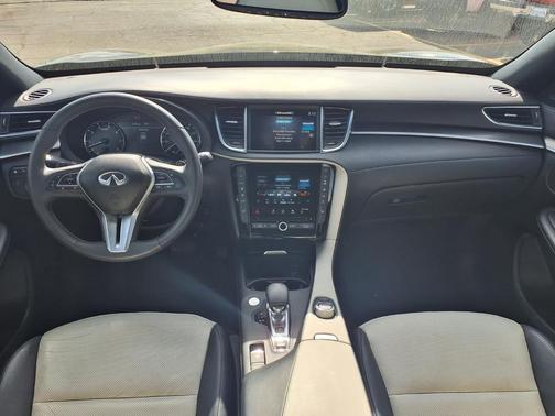 2023 INFINITI QX55 LUXE