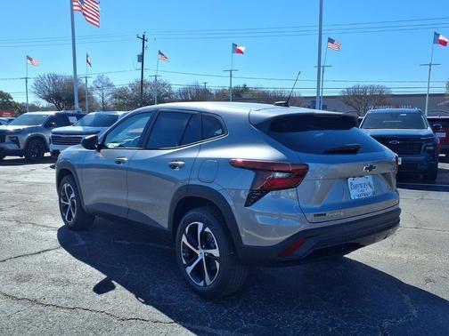 2026 Chevrolet Trax FWD 1RS
