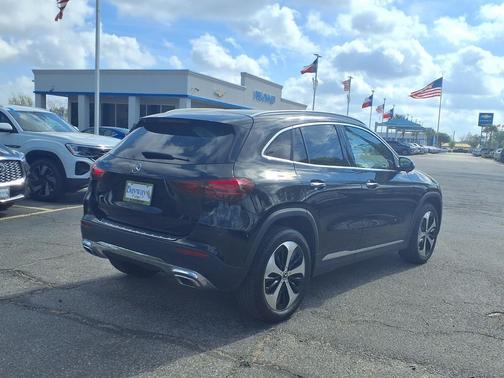 2025 Mercedes-Benz GLA 250 4MATIC