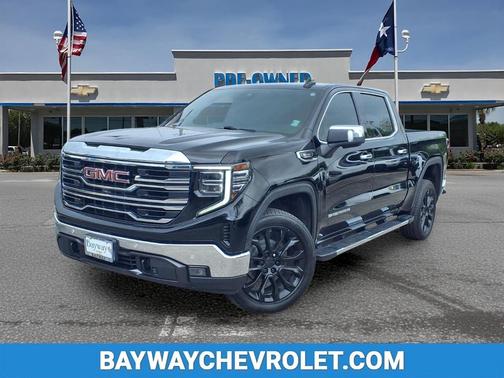 Onyx Black 2022 GMC Sierra 1500 SLT