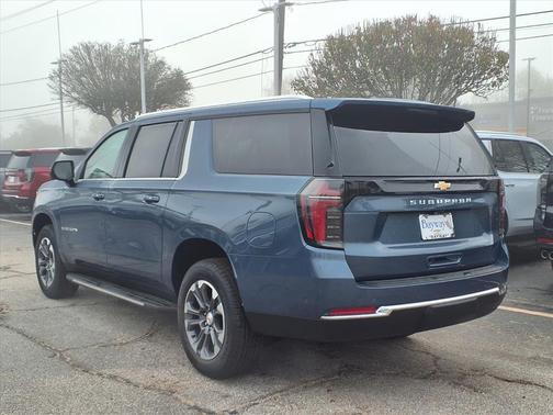 2026 Chevrolet Suburban LS