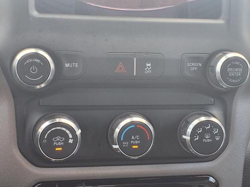 Billet Silver Metallic Clearcoat 2024 RAM 2500 Big Horn Crew Cab 4x4 6'4' Box