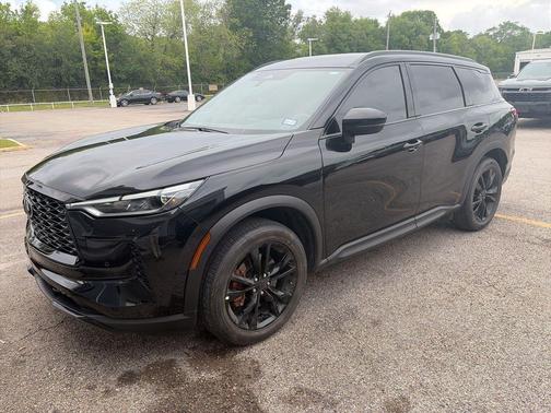 Mineral Black 2025 INFINITI QX60 Luxe