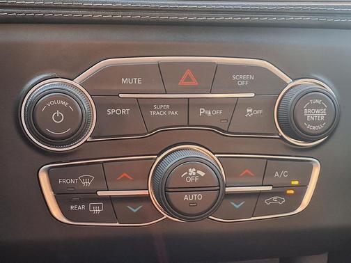 Pitch Black Clearcoat 2023 Dodge Charger R/T