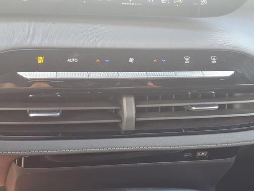 Moonstone Gray Metallic 2025 Buick Enclave Preferred FWD