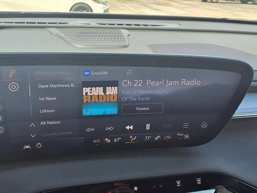 Moonstone Gray Metallic 2025 Buick Enclave Preferred FWD