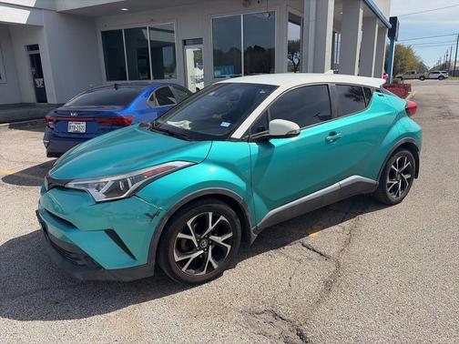 2018 Toyota C-HR XLE Premium