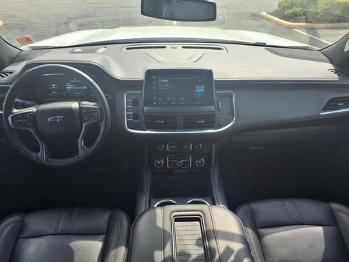 2024 Chevrolet Suburban RST