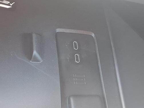 Polar White Tricoat 2026 Chevrolet Silverado EV Trail Boss - Max Range 4WD