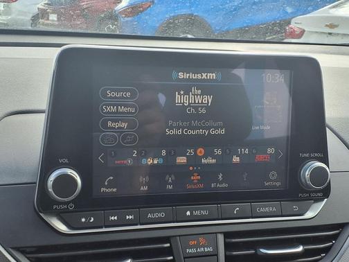 2025 Nissan Altima SR FWD