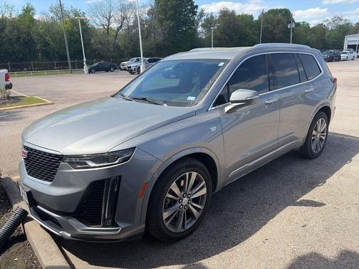 2024 Cadillac XT6 Premium Luxury FWD