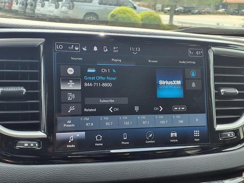 2023 Chrysler Pacifica Touring L