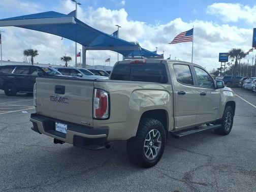2022 GMC Canyon AT4
