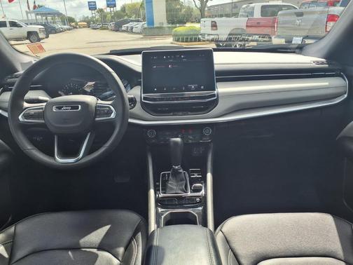 Bright White Clearcoat 2025 Jeep Compass Limited