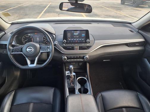 2024 Nissan Altima SR FWD