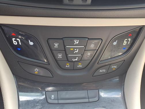 2018 Buick Envision Essence