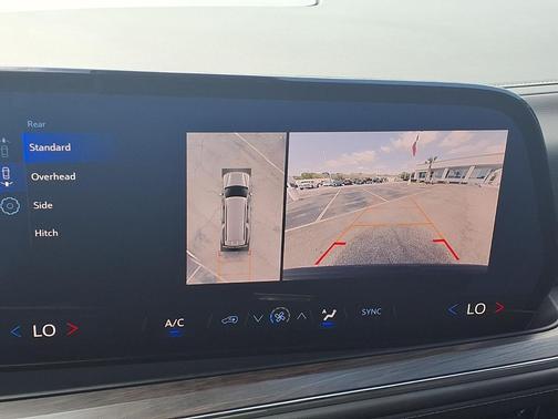 2025 Chevrolet Suburban LS