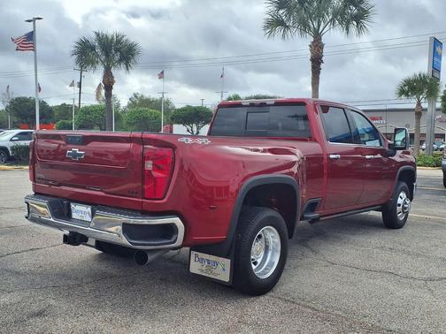 Radiant Red Tintcoat 2025 Chevrolet Silverado 3500 LTZ