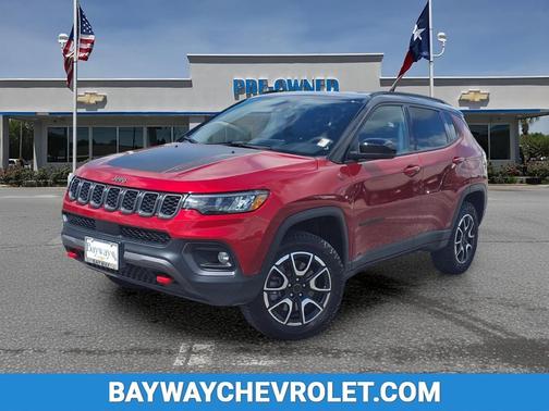Red Hot Pearlcoat 2025 Jeep Compass Trailhawk