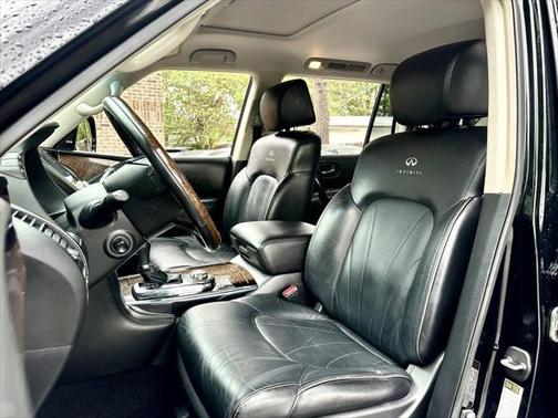 2013 INFINITI QX56 Base
