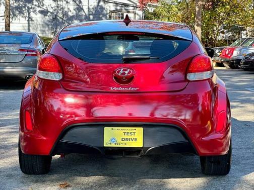 2014 Hyundai Veloster RE:FLEX w/Black