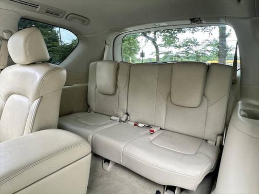 2015 INFINITI QX80 Base
