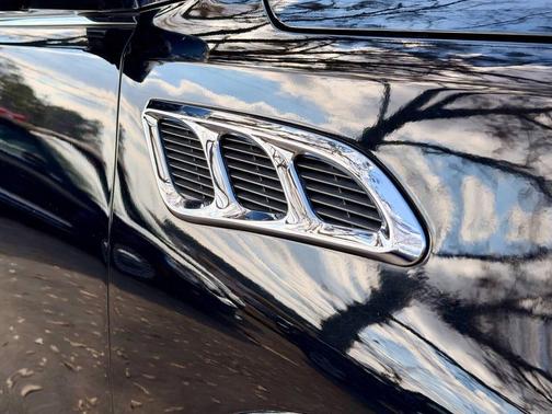 2011 INFINITI QX56 Base