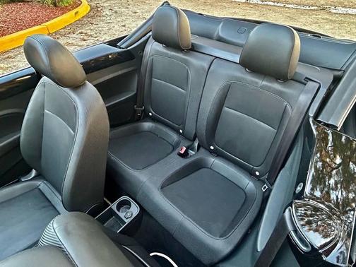 2013 Volkswagen Beetle 2.5L