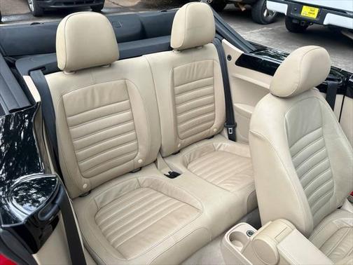 2013 Volkswagen Beetle 2.0T Turbo