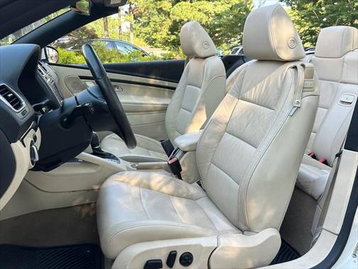 2013 Volkswagen Eos Executive