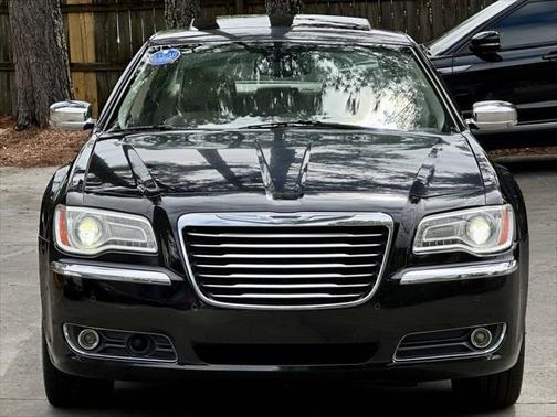 2011 Chrysler 300C Base