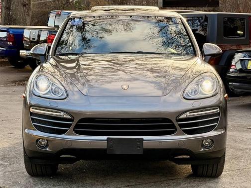 2013 Porsche Cayenne Cayenne