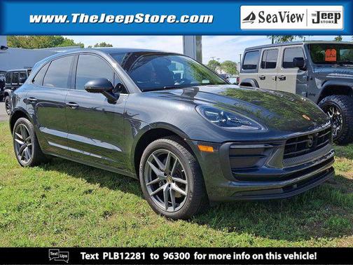 2023 Porsche Macan AWD