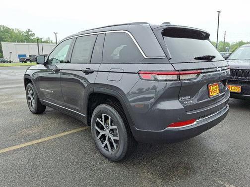2025 Jeep Grand Cherokee Limited X