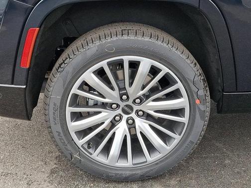 2025 Jeep Wagoneer Series II Limited 4x4