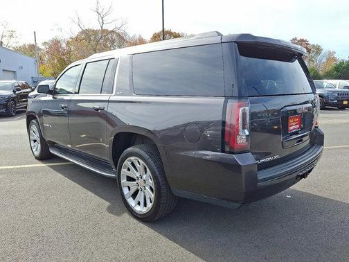 2018 GMC Yukon XL SLT