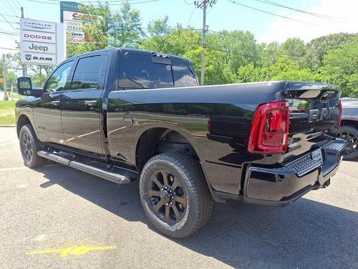 2025 RAM 2500 Big Horn Crew Cab 4x4 6'4' Box