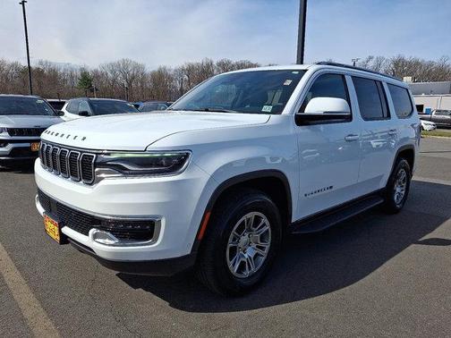 Bright White Clearcoat 2022 Jeep Wagoneer Series I 4x4