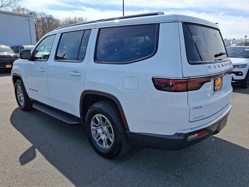 Bright White Clearcoat 2022 Jeep Wagoneer Series I 4x4