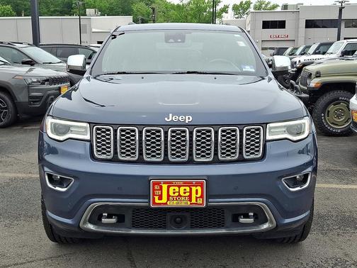 Slate Blue Pearlcoat 2019 Jeep Grand Cherokee Overland