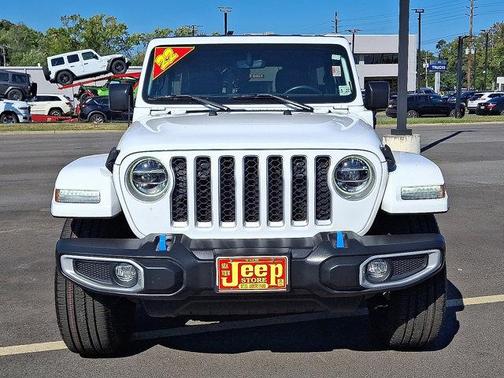 2022 Jeep Wrangler Unlimited 4xe Sahara