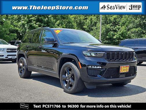 Diamond Black Crystal Pearlcoat 2023 Jeep Grand Cherokee Limited