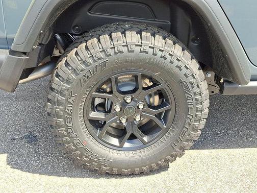 Anvil Clearcoat 2026 Jeep Wrangler Willys