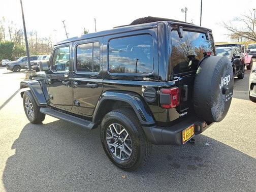 2025 Jeep Wrangler Sahara