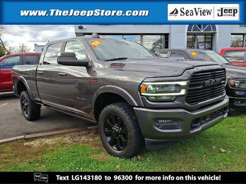 2020 RAM 2500 Laramie Crew Cab 4X4 6'4' Box