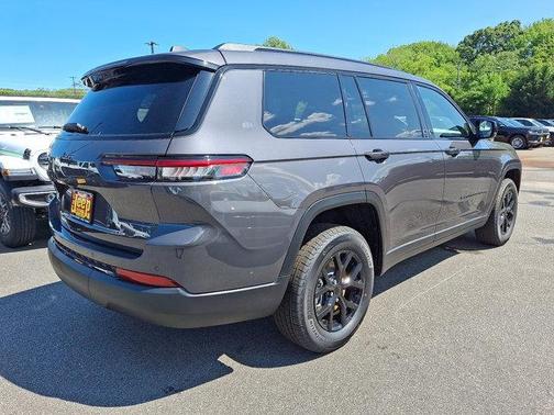 2025 Jeep Grand Cherokee L Altitude