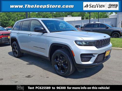 Silver Zynith 2023 Jeep Grand Cherokee Altitude