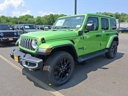 2025 Jeep Wrangler 4xe Sahara