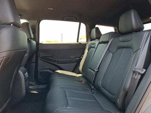 Sting-Gray Clearcoat 2026 Jeep Cherokee Limited